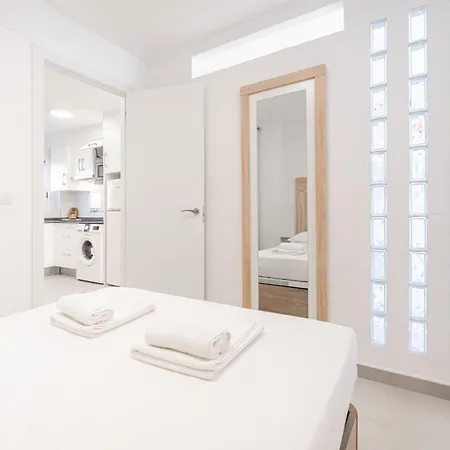 Ducado 1-c Levante Appartement