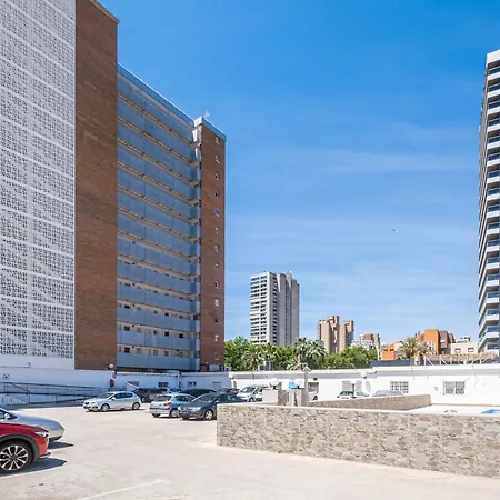 Ducado 1-c Levante * Бенидорм