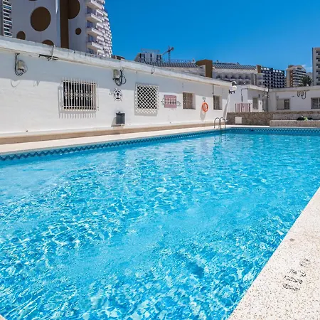 Ducado 1-c Levante Бенидорм